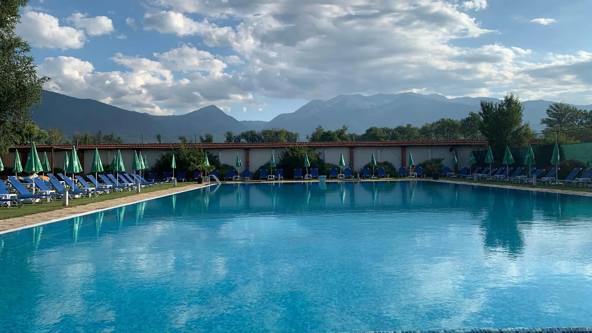 7 Apartments In Alexander Complex Bansko